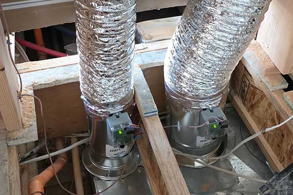 Metal Duct Installation Metal Duct Installation